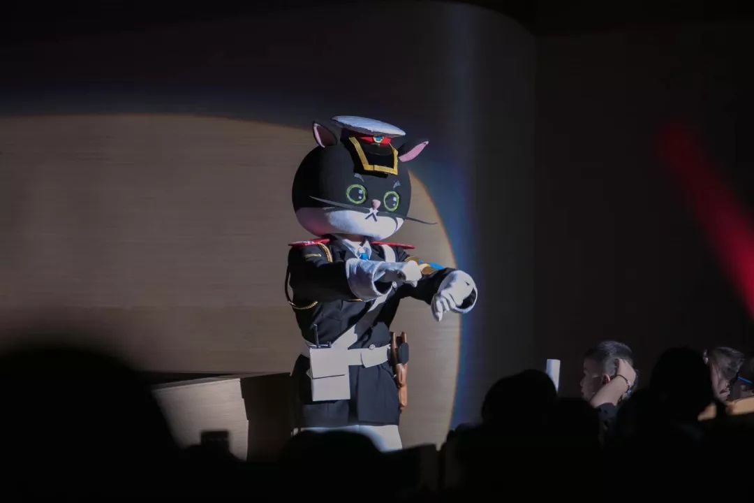 黑猫警长电子版 ea597b516c72483b99376a8f86535899.jpeg