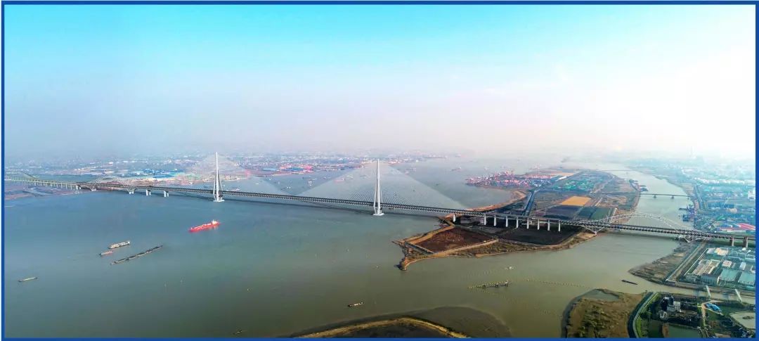 为什么叫江阴大桥名字 f3b996a16cc94422aee5fca699c6384a.jpeg