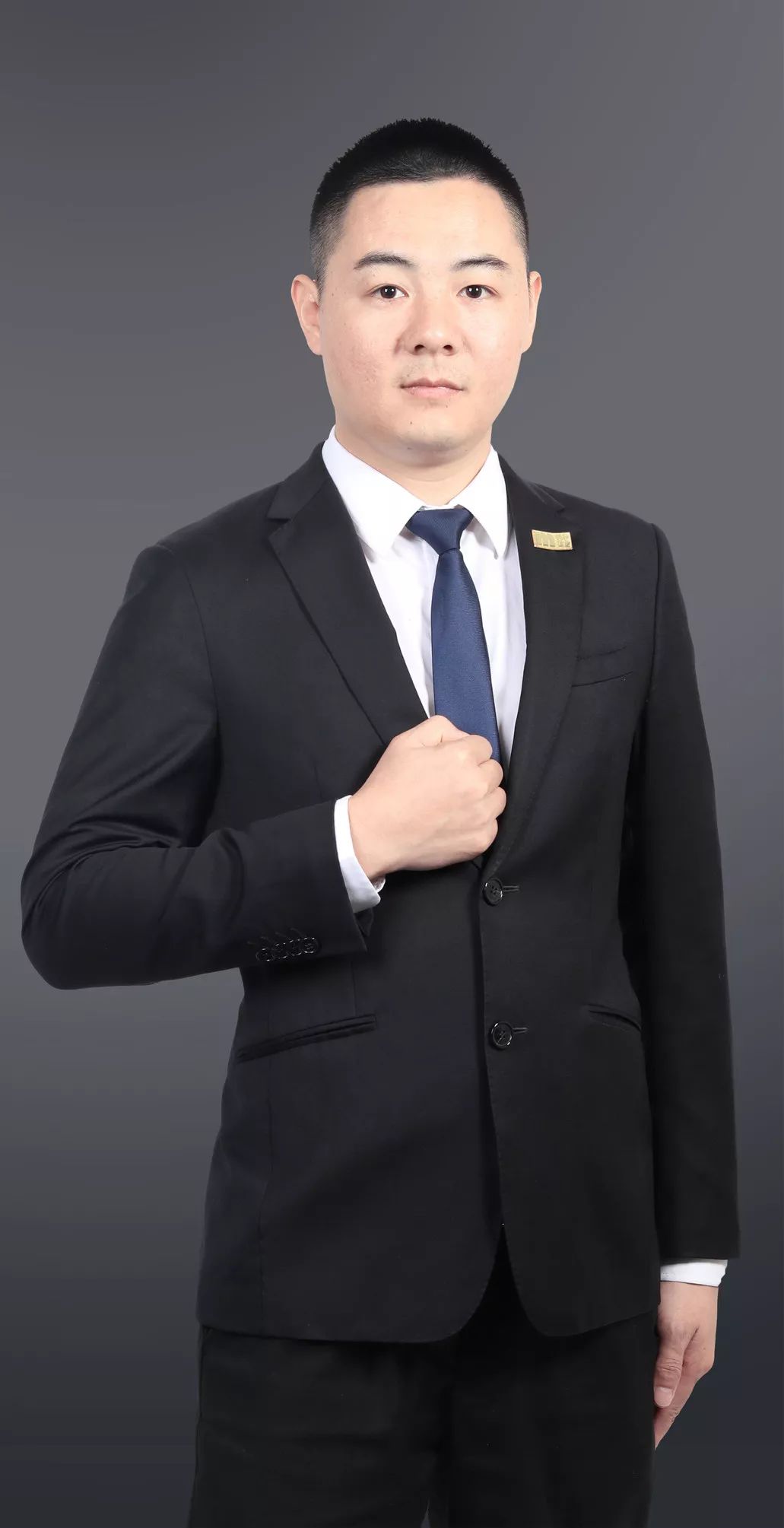 拍形象照是99%的职场人都经历过的一场大冒险!
