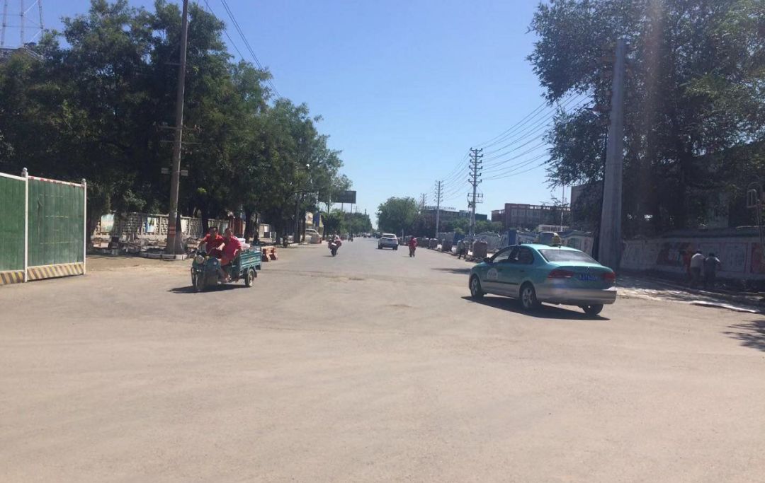 任丘路(大庆路至扶余路段)可以通行,大庆路至扶余路段基本完毕,路政