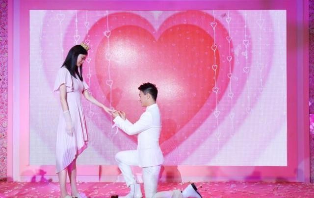 如何才能怀双胞胎女孩 088a3ce6bb544f638d21a8ad1098d222.jpeg