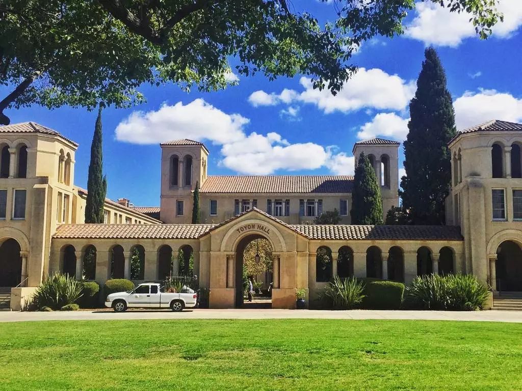 斯坦福大学一景