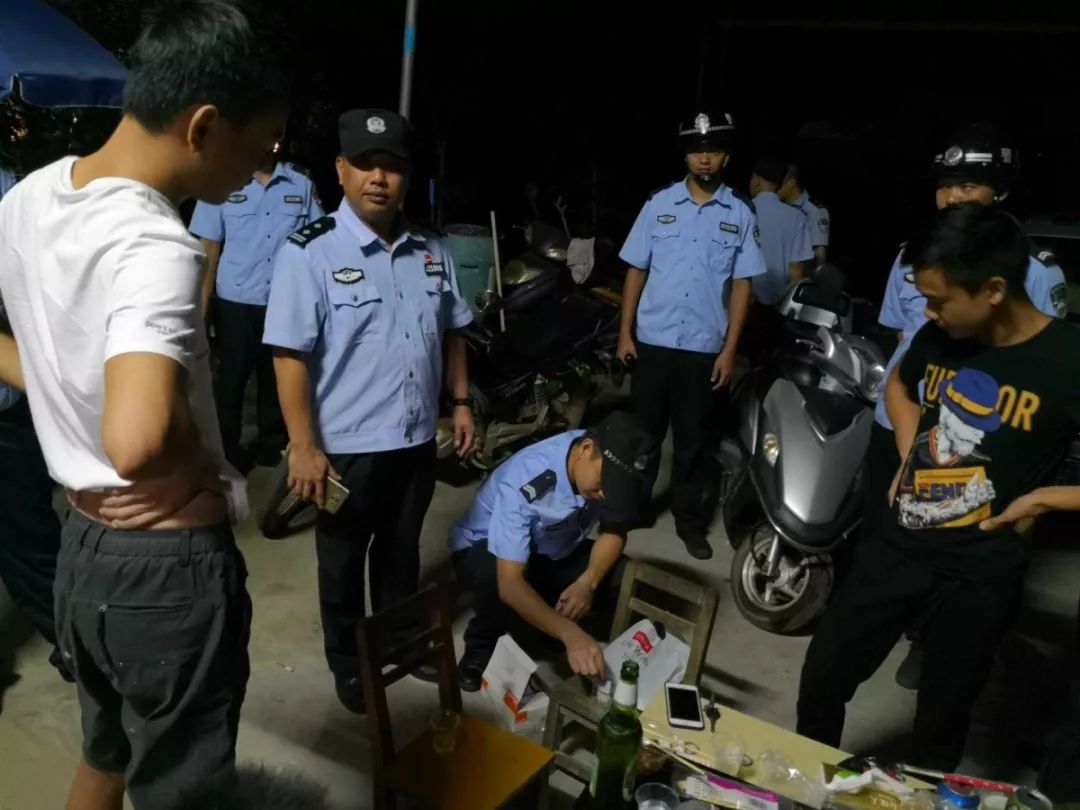 紧要茂名警方出动5000警力再掀清查整治行动高潮