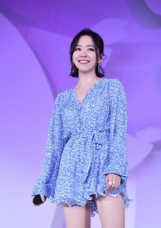 张靓颖现在怎么样 4696ed888f31465ba3ad4311c00ead00.jpeg