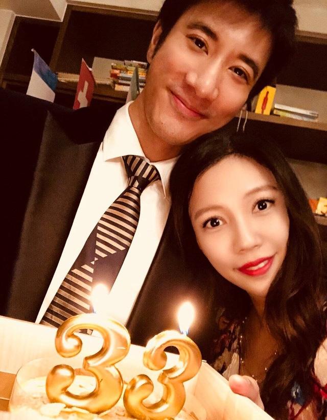 王力宏娇妻五年生三胎后再健身,素颜流汗照比化大浓妆清纯、漂亮