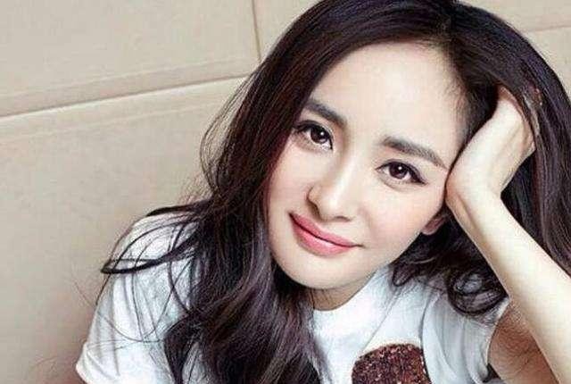 杨幂魏大勋宣布恋情图片