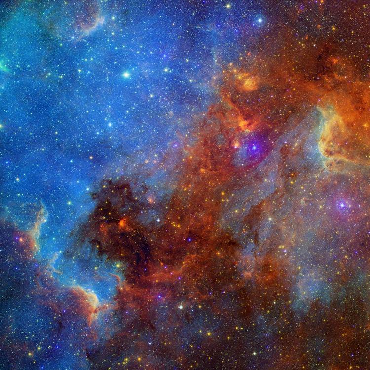 斯皮策太空望远镜发射16周年 nasa发布16张星云图