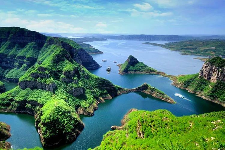 河南6日仅498元万里黄河第一峡黄河三峡风景区郭亮村挂壁公路八里沟