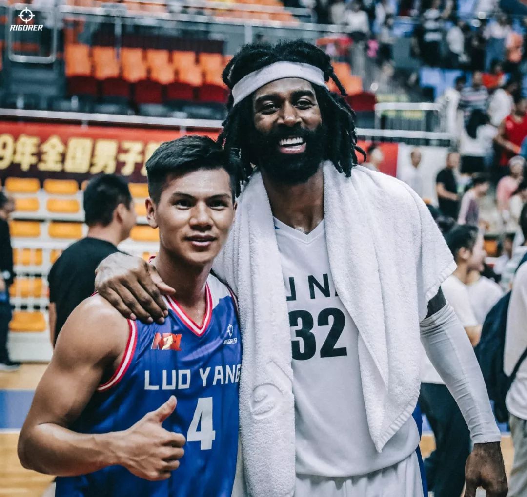 NBA探花OJ梅奥在中国NBL联赛是怎么