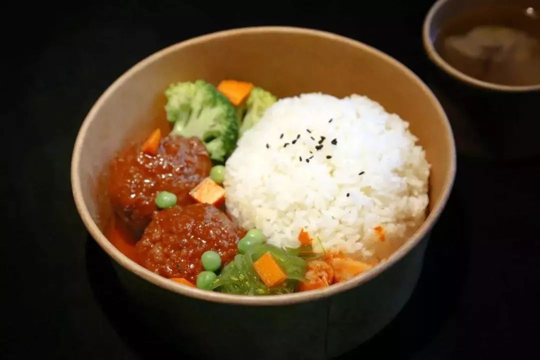 秘制卤肉饭套餐