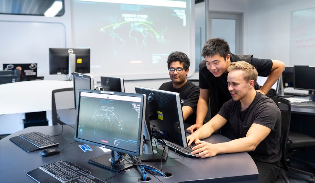 澳洲名校本硕申请立免 100申请费 高质量vce小型分享会报名开启