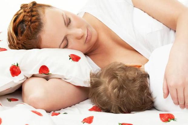                     「孕婴知识」别让宝宝含乳头睡觉