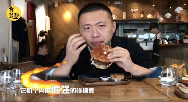 对谈"饼叔"张竣,当战地记者变身vlogger的那点事儿