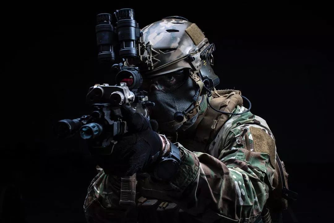 强烈收藏!2019欧洲军队视觉摄影大片,风暴之