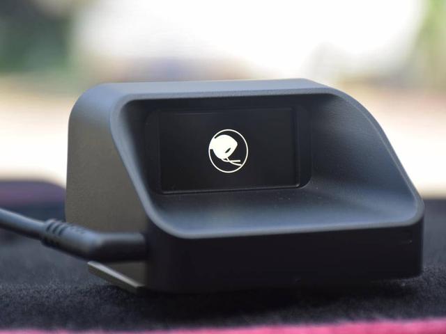 抬头显示hud评测 fd1246e384584d64ac7222833fa13b04.jpeg