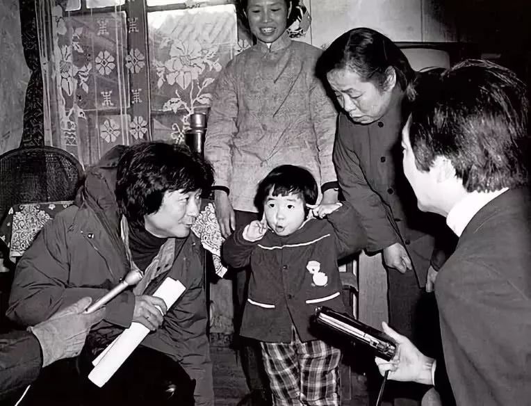 1978年,小泽征尔到北京中央音乐学院访问,聆听二胡独奏 《二泉映月》