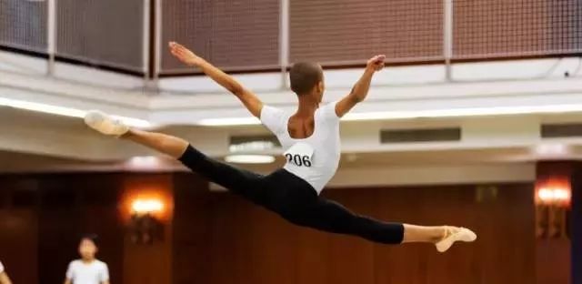 培养舞感 5fa101ac9c0e4f729b04d8d41ad7853c.jpeg