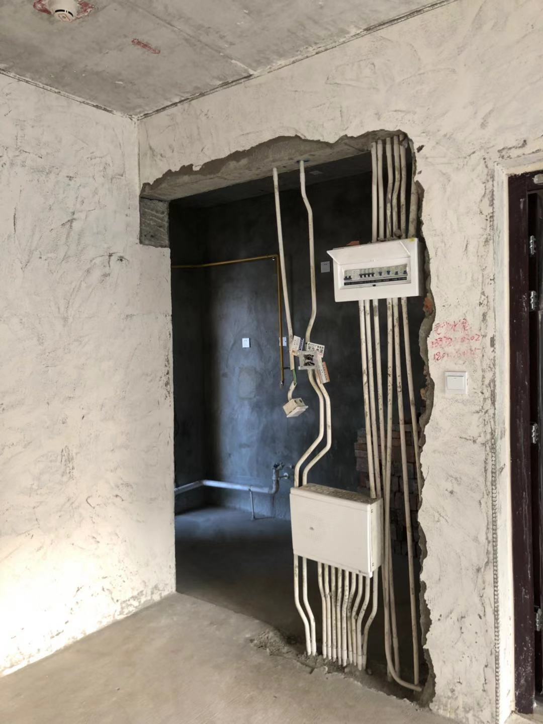 飘窗不能拆怎么做最好 72163163d2ed4ea69ccc355f6b0f5548.jpeg