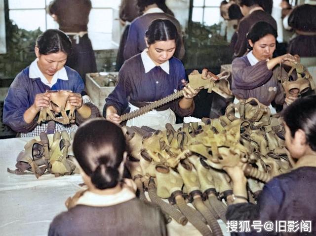 二战时期日本本土，彼时的东瀛女子