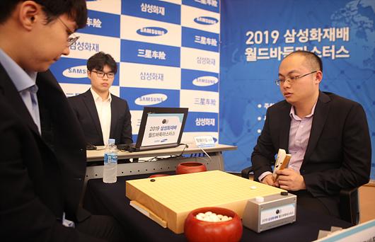 三星杯中国围棋展示全方位强大00后廖元赫可期