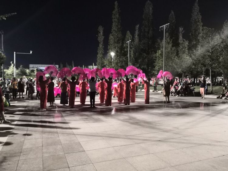 原创乡村夜晚不寂寞喜庆秧歌扭起来