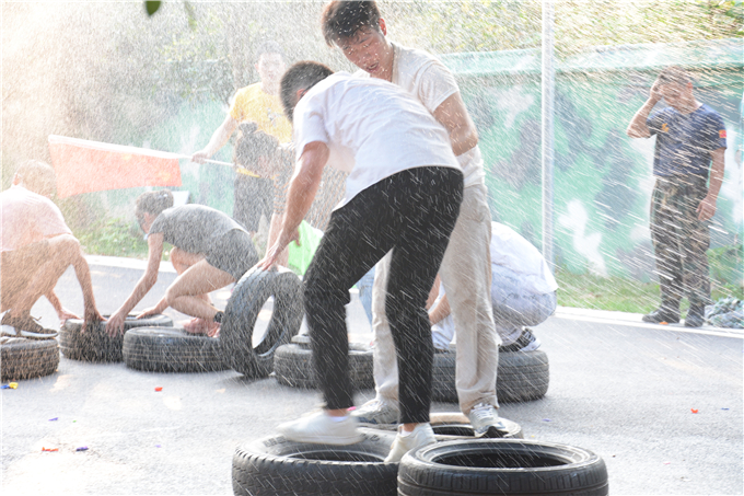 进行了|卓京教育团建丨同心同力 携手并进