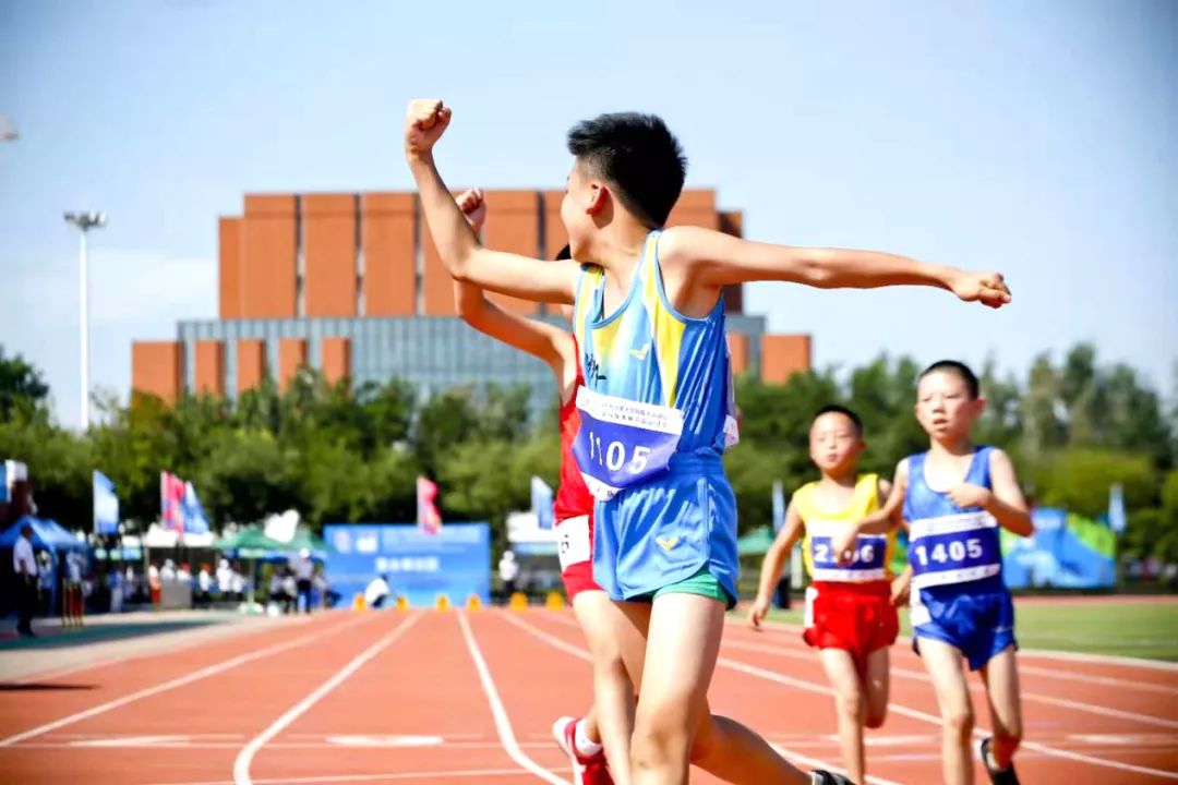 学校之声嘉兴市特殊教育学校蒋锦鸿金嘉慧同学在全国第十届残运会暨第