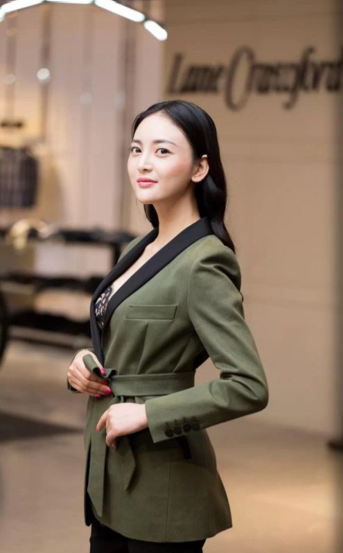 反差大的女人最有魅力 fbeabe4496de4be9ba60c8cd5a7927e4.jpeg