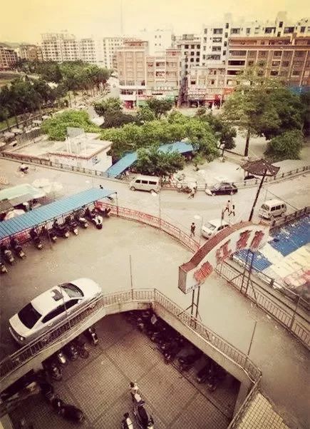信宜市多少人口_信宜市人民医院照片