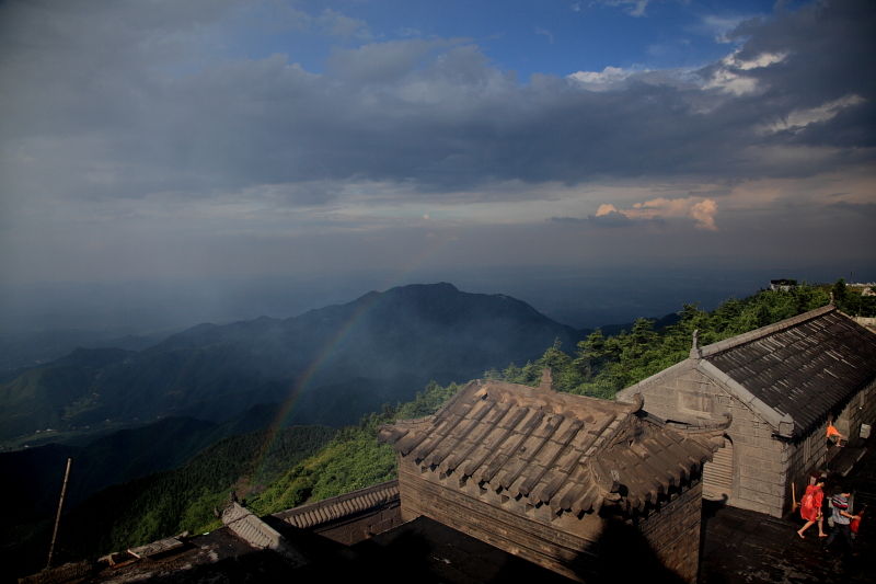 小长假不知道去哪玩?南岳衡山带你领略"中华寿岳"