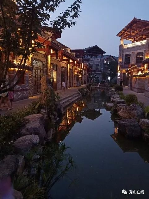 秀山人口有多少_秀山石堤镇大溪乡有船(2)
