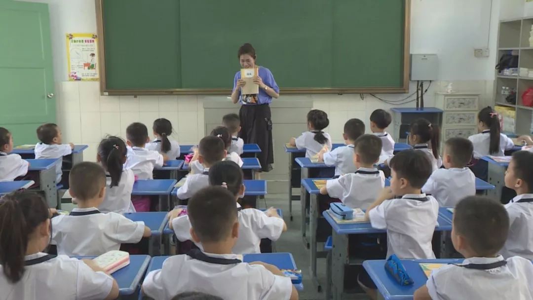 怎么上学校的网课 5d7c534ec01d4f72ae58fadec3323694.jpeg