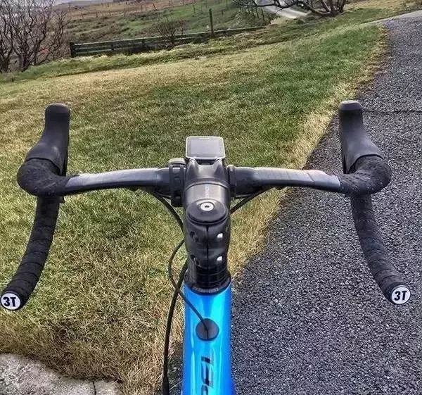 拍车照片技巧教程 93e1a664f3ec44e0abf4acef87ddc166.jpeg