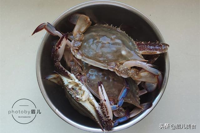 螃蟹怎样蒸不流出蟹黄 a785ed37c9734847a34e13097bd1cb4f.jpeg