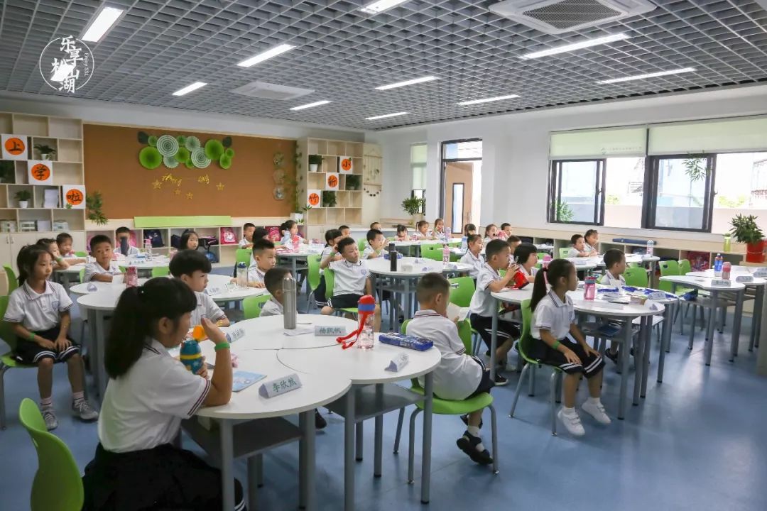 松山湖第二小学今日开学50张美图带你走进新学校