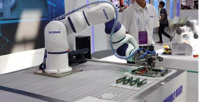 协作机器人有哪些品牌 b6479f1ff8584959bdc1498f13f7cc67.jpeg