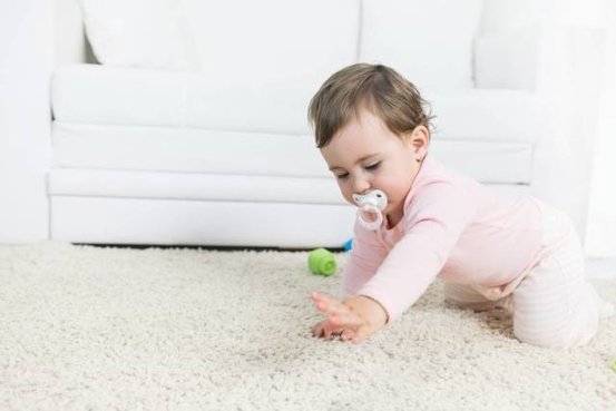 几个月宝宝会扶着站立 f3d19ded8d4449fc8b38891a880ead57.jpeg