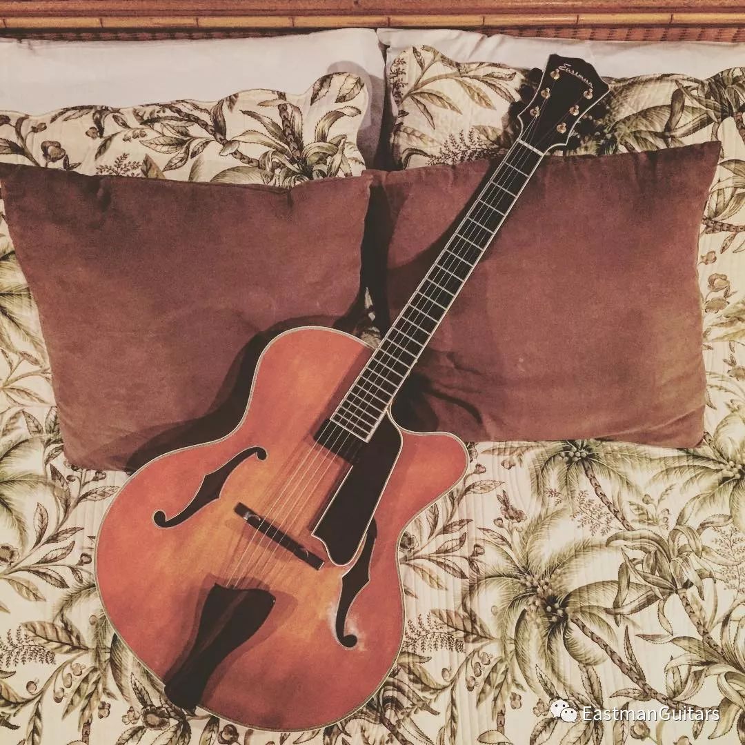 和弦是可以相互借的 但要清楚谁会借给你