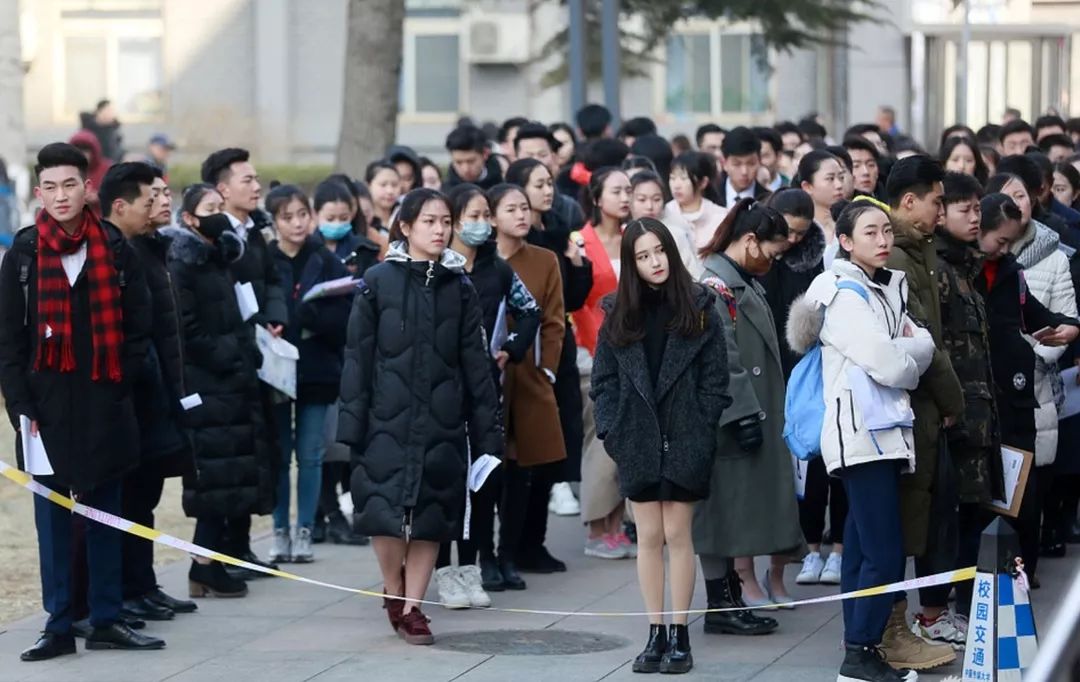 同样是艺考生,美术生文化280分,传媒生405分.