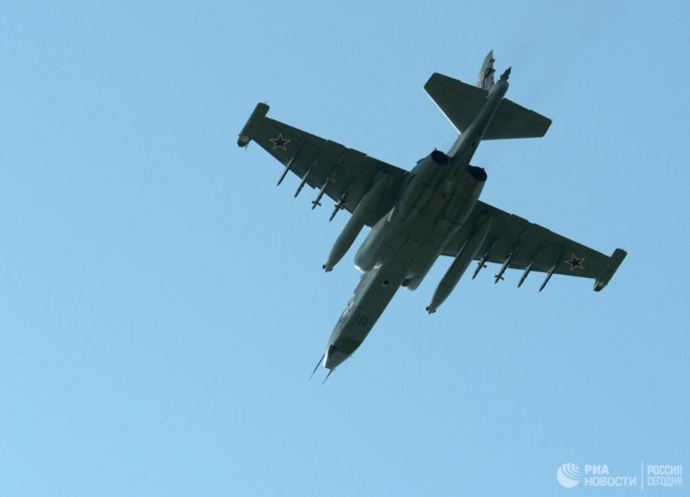 俄一苏-25战斗机在斯塔夫罗波尔边疆区坠毁