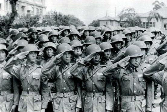 抗战时,韶山毛氏家族在国民党军中有哪些人?