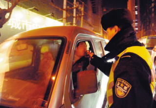 为什么叫代驾不打车 2b24ddd3d3d74e09b9bcb86f455e1498.png
