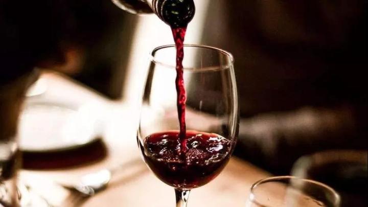 三品红酒 | 喝红酒也能喝出健康?