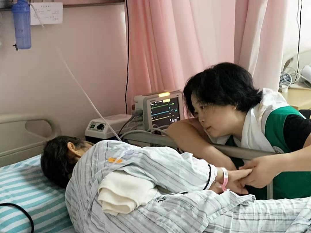 感谢信 | 致亲爱的七彩叶病房服务志愿者