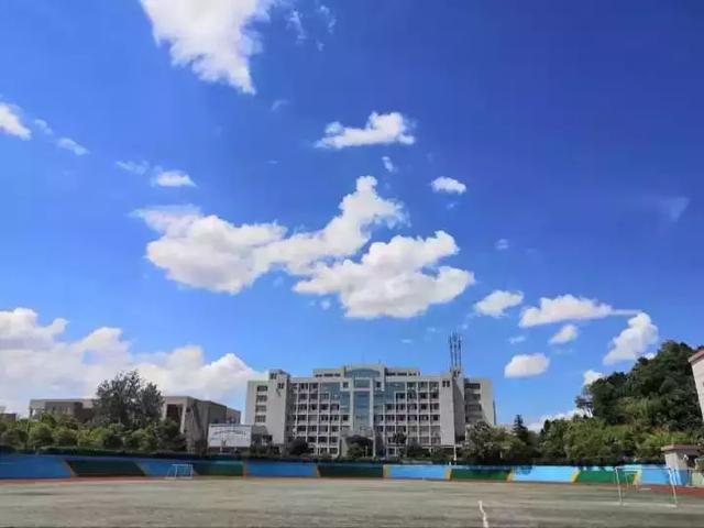 这个秋天我们在萍乡学院等你