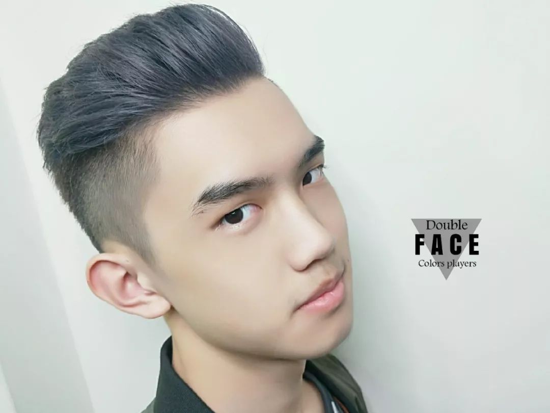 男生发型设计店推荐 6e3051cb2e7745f7bfc999d9f4fd76a1.jpeg
