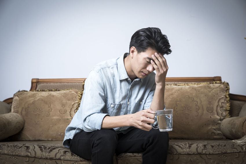 及时,合理干预,抑郁症并不是无药可医的洪水猛兽;相反,如果置之不理