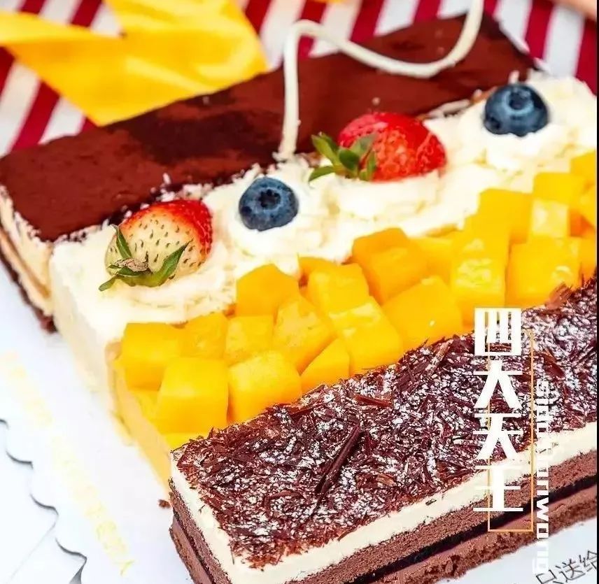 仅99元会跳舞的熊猫给你送货,网红生日蛋糕