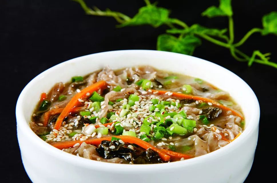 芝麻叶杂面条