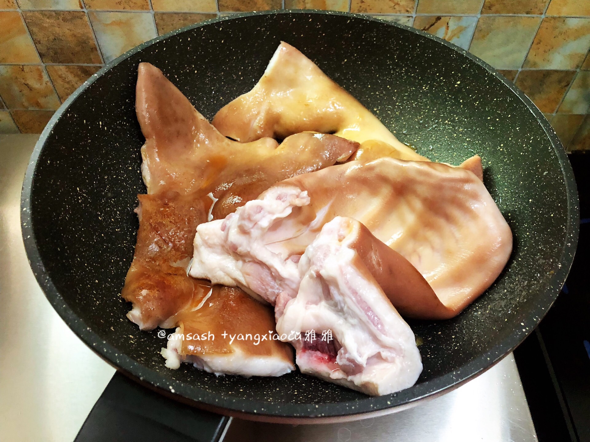 猪肉怎么腌制才入味好吃 b1ce5598262d468ebb3c6cc3ebe58d56.jpeg